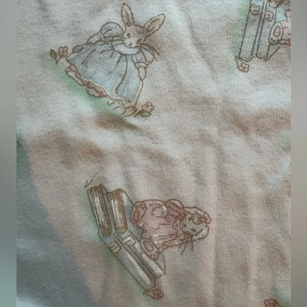 Vintage Carter's Cream and Pink Patterned onesie- bunnies and books- 0-3 months - Picture 9 of 9